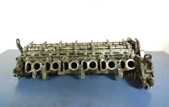 BMW X5 G05 Engine head 8571121