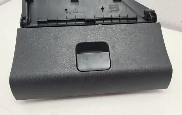 Volkswagen Polo IV 9N3 Glove box 6Q1857101F