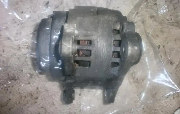 Seat Ibiza II (6k) Generator/alternator 03d903025e