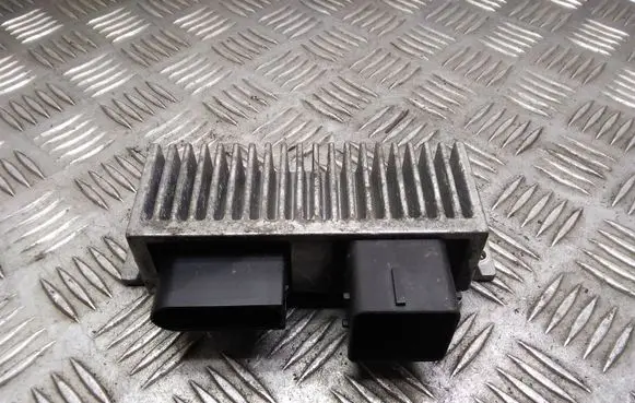 Nissan Qashqai Glow plug pre-heat relay 8200558438A