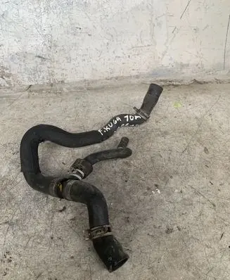Ford Kuga I Engine coolant pipe/hose