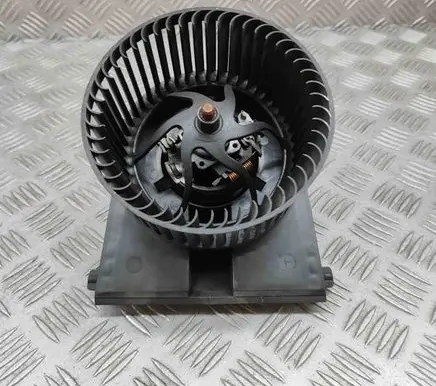 Porsche Boxster 986 Heater fan/blower F657878Q 1J2819021B