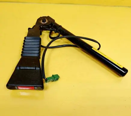 Opel Astra G Front seatbelt buckle 90560655