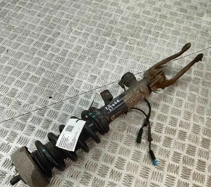BMW X5 F15 Front shock absorber/damper 6863174