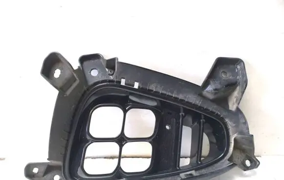KIA Sorento Front bumper lower grill