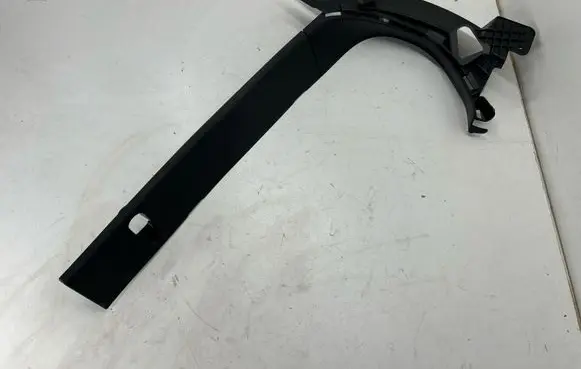 Chrysler Pacifica Rear side glass trim 5SB94DX9AG F01878060BLR 10172019