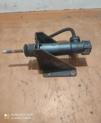 Clutch slave cylinder