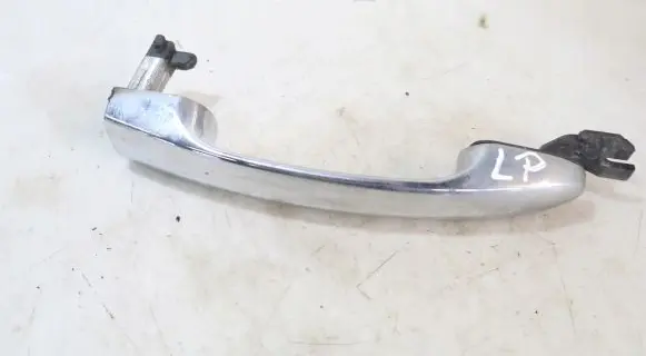 Front door exterior handle/bracket