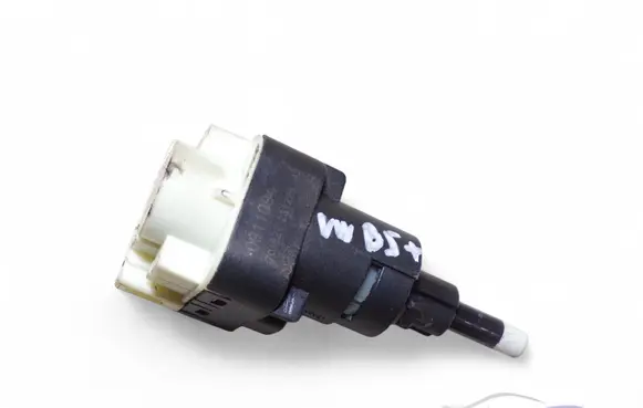 Volkswagen PASSAT B5.5 Brake pedal sensor switch 0911094