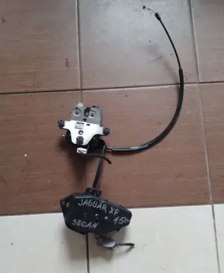 Jaguar XF X260 Tailgate/trunk/boot lock/catch/latch