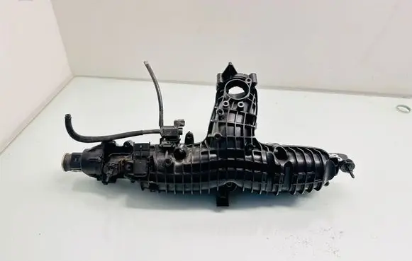 Volvo V60 Intake manifold 31431955 BHF0A 1S2B10010A