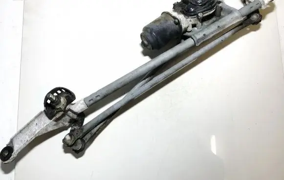 Front wiper linkage and motor