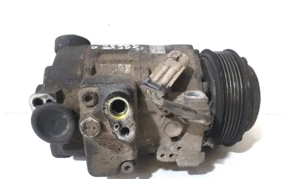 Opel Zafira A Air conditioning (A/C) compressor (pump) 7SB16C4472208322