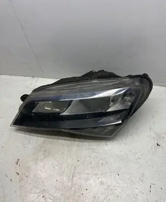 Skoda Superb B8 (3V) Headlight/headlamp