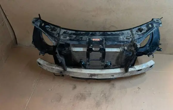 Mercedes-Benz ML W164 Radiator support slam panel A1645000593 A2048173420