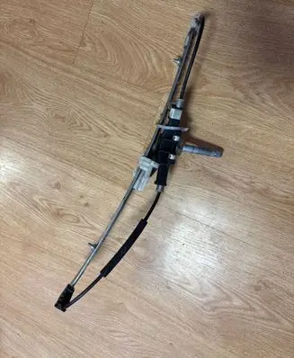 Mazda 2 Rear door manual window regulator 