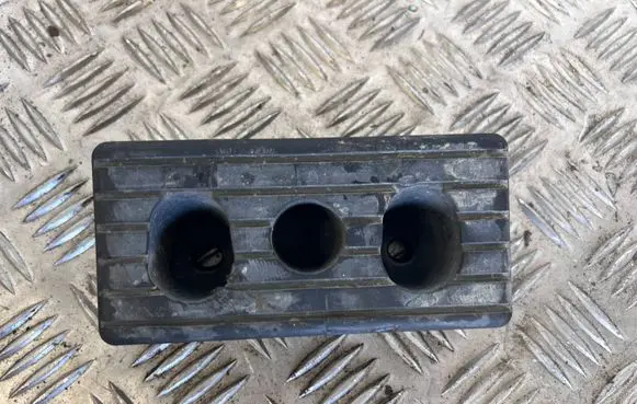 Tesla Model X Jacking socket point 