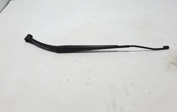 Nissan Qashqai Front wiper blade arm 288864EH0A