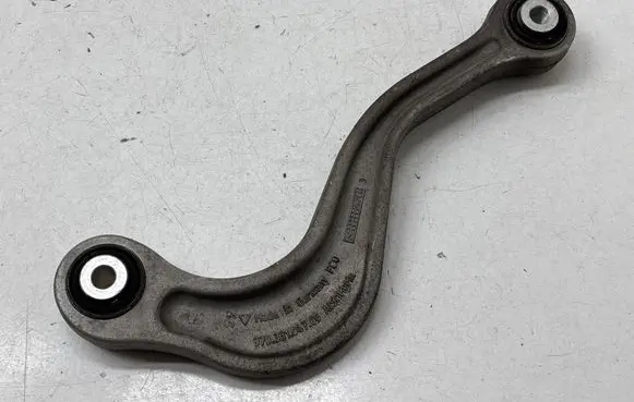 Porsche Panamera (970) Rear upper control arm/wishbone 97033104700
