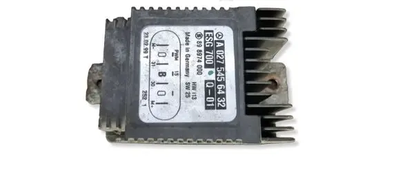 Mercedes-Benz S W220 Coolant fan relay A0275456432 898974000