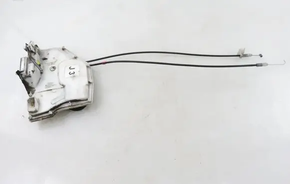 Suzuki Swift I Front door lock 