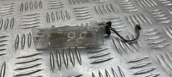 Audi A4 S4 B7 8E 8H Boot/trunk interior light 