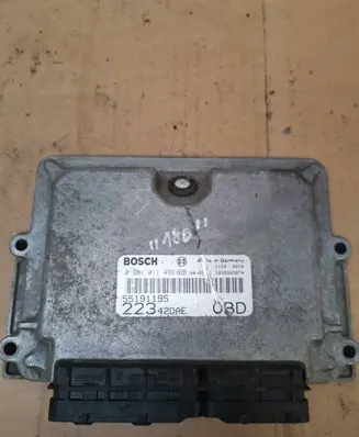 Fiat Doblo Engine control unit/module 0281011499