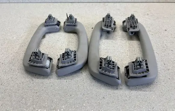 BMW 1 F20 F21 A set of handles for the ceiling 0943084