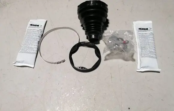 Volvo XC40 Driveshaft outer CV joint boot 32249868