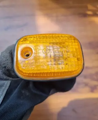 Nissan Almera Front fender indicator light 5161