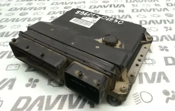 Toyota Camry Engine control unit/module MA275100-5271 275100-5271 89661-06E30