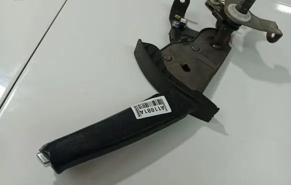 KIA Ceed Handbrake/parking brake lever assembly 
