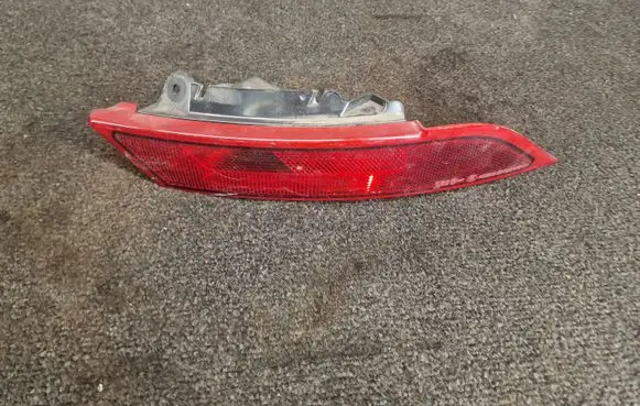 Land Rover Discovery 5 Rear fog light HY3215K272AA