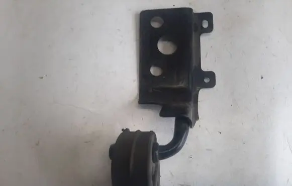Muffler mount bracket/holder