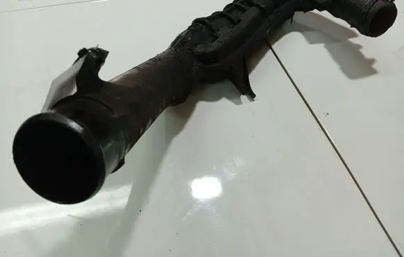 Ford Mondeo MK IV Intercooler hose/pipe