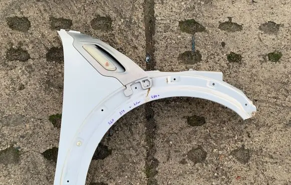 Mini Cooper Countryman R60 Fender