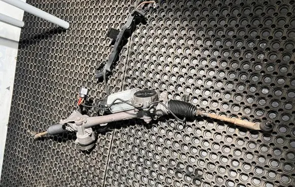Volkswagen Caddy Steering rack