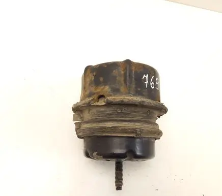 Jaguar S-Type Engine mount bracket