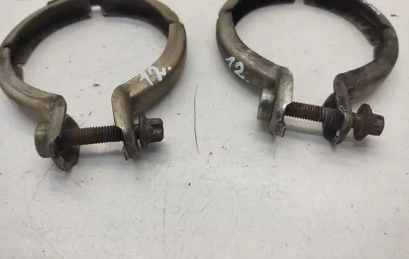 Mercedes-Benz R W251 Muffler pipe connector clamp 