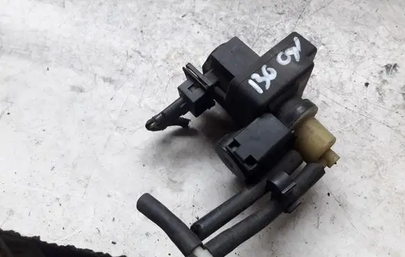 Hyundai i30 Turbo solenoid valve 70027202
