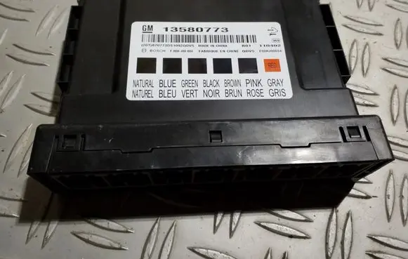 Chevrolet Cruze Comfort/convenience module 13580773 110402 F00HJ00804