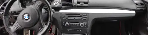 BMW 1 E81 E87 Dashboard