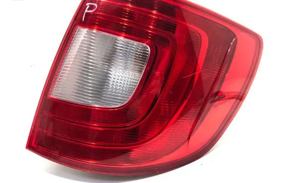 Skoda Superb B6 (3T) Rear/tail lights 3T9945096R