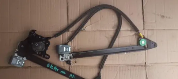 Ford Galaxy Rear window lifting mechanism without motor 