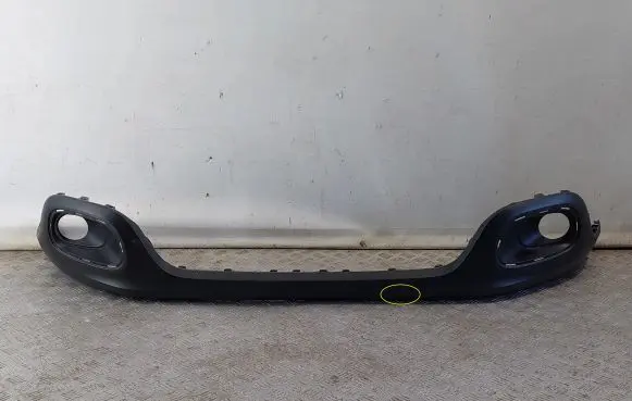 Front bumper lip
