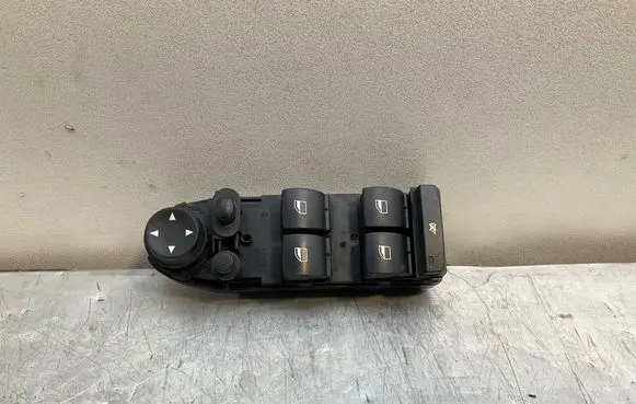 Electric window control switch