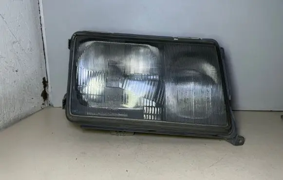 Mercedes-Benz E W124 Headlight/headlamp 1305621037 A1248203659 1248203659