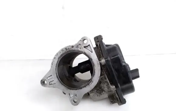 Volkswagen Amarok EGR valve 03L131501AA
