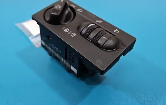 Volkswagen Golf III Light switch 1H6941532 IMPRK1568271