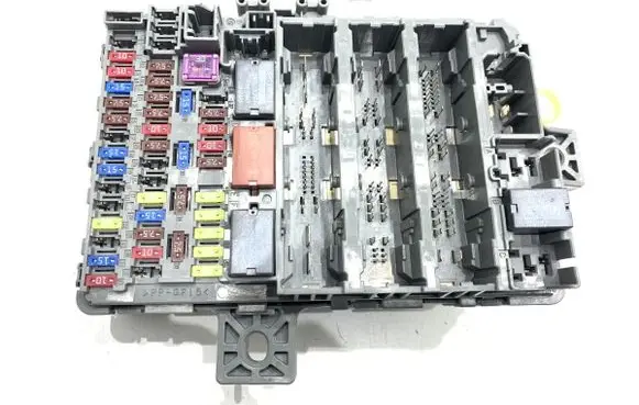 Honda Civic IX Fuse box set TV0-G120